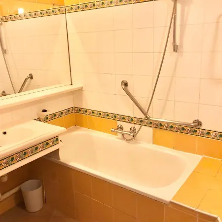 Magnifique Appartement En Plein Coeur Du Golfe De Saint Tropez *